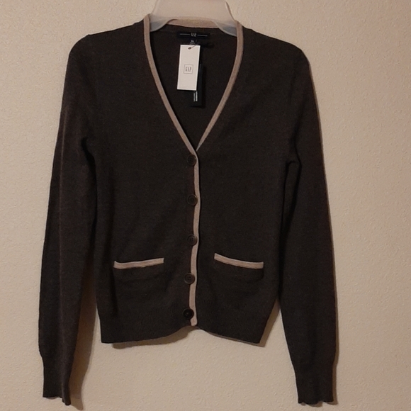 Gap cardigan - Picture 1 of 4
